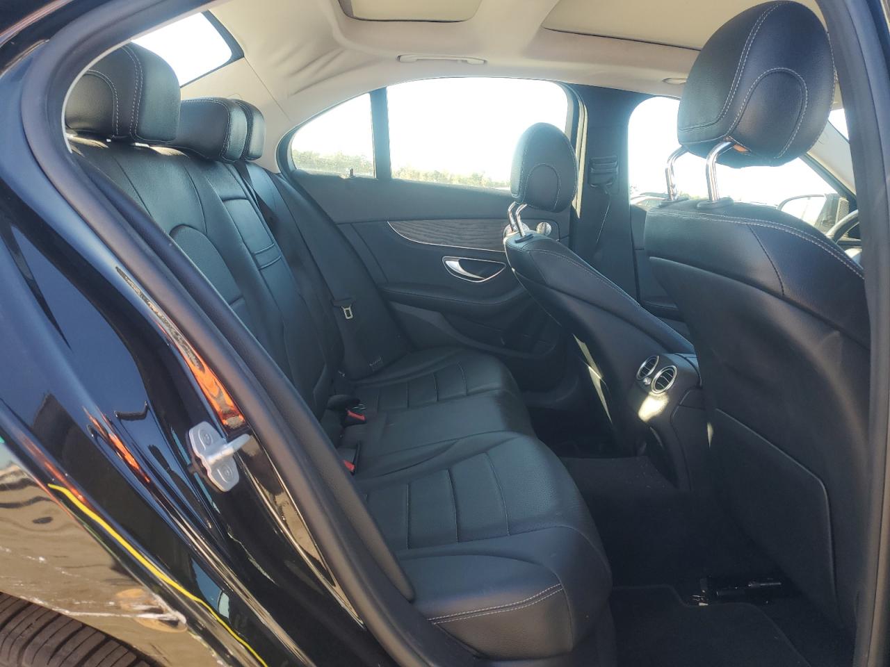 MERCEDES-BENZ C-CLASS 300 4MATIC