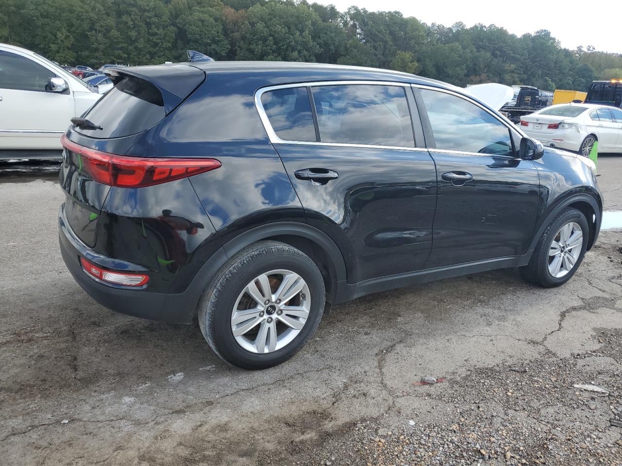 KIA SPORTAGE LX