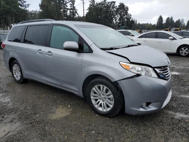 2016 TOYOTA SIENNA XLE 5TDYK3DC9GS717149