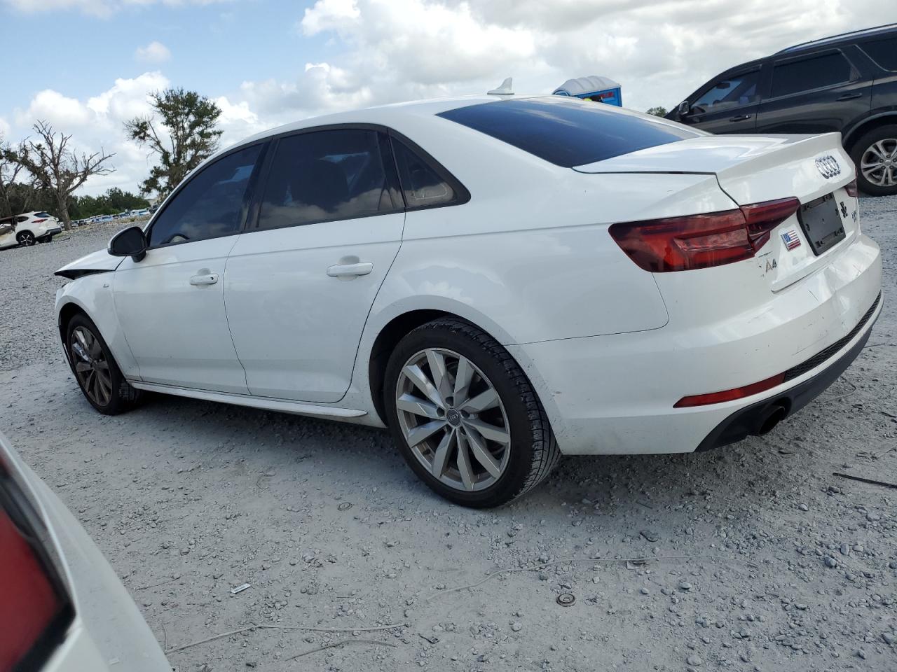AUDI A4 PREMIUM