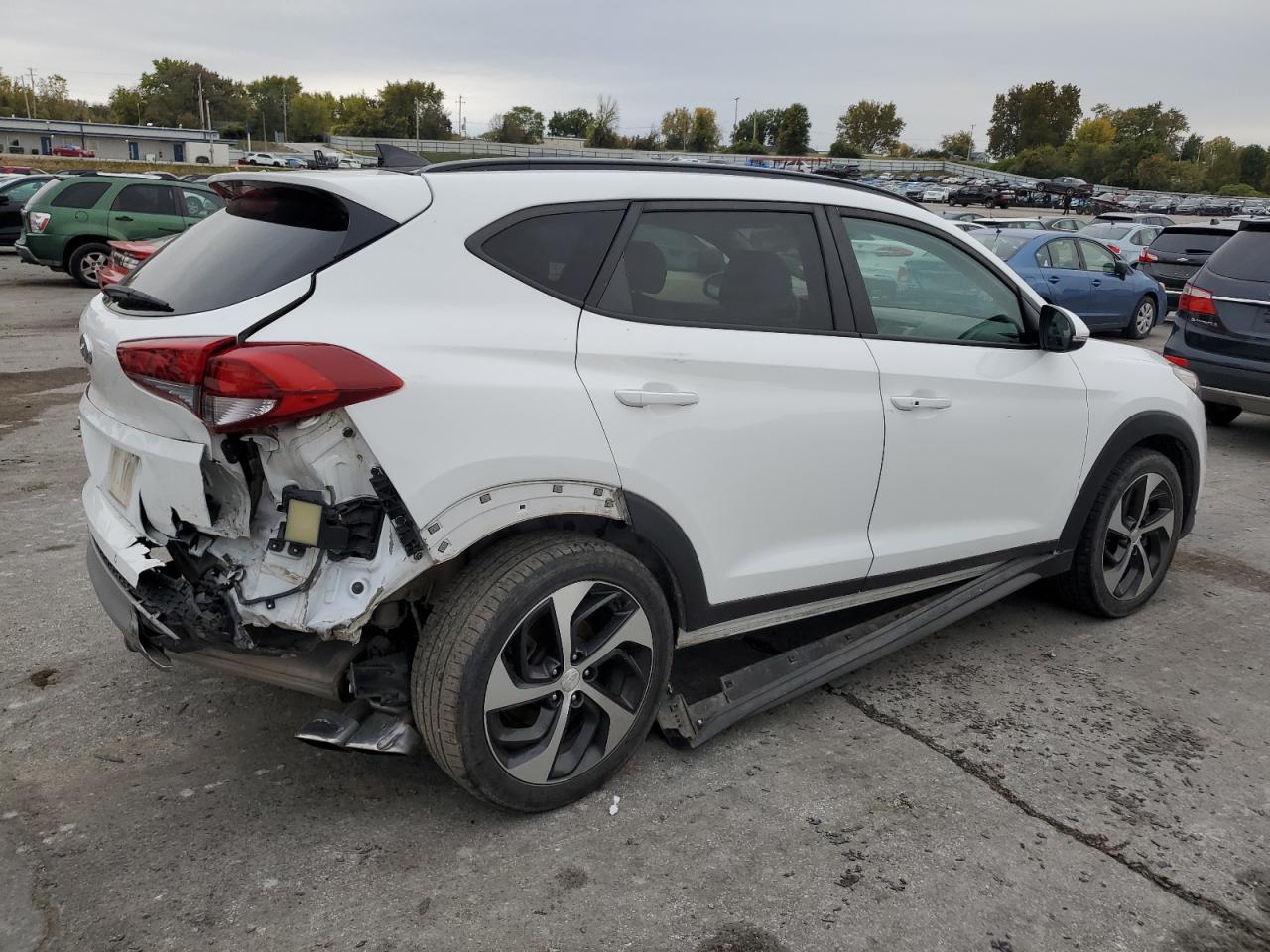 HYUNDAI TUCSON VALUE