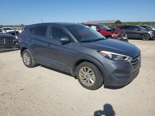 2017 HYUNDAI TUCSON SE - KM8J23A45HU373701