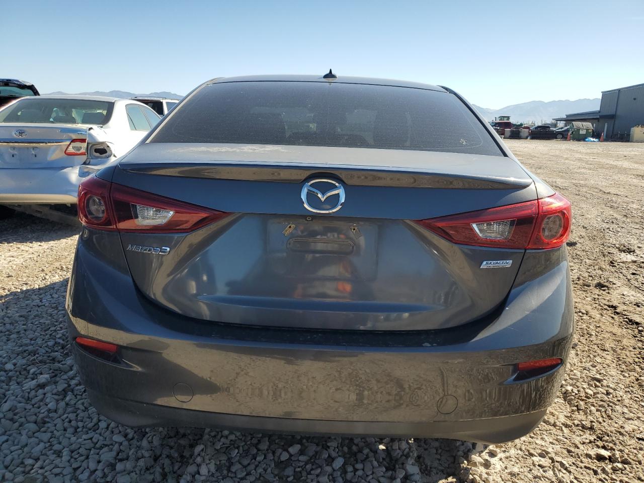 MAZDA 3 GRAND TOURING