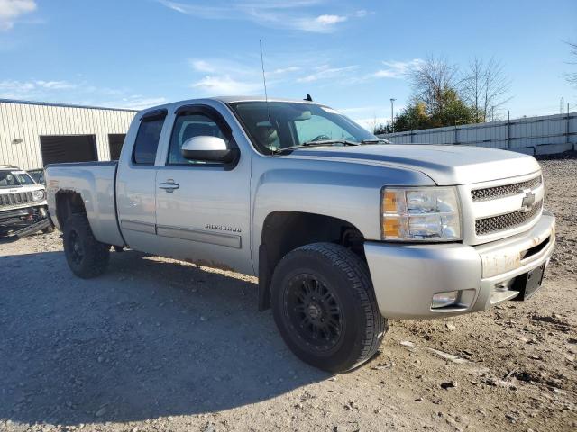 2011 CHEVROLET SILVERADO - 1GCRKSE34BZ234057