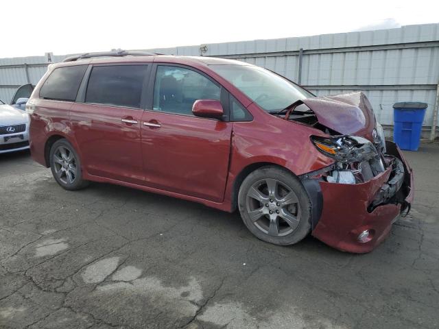 2017 TOYOTA SIENNA SE 5TDXZ3DC6HS832283