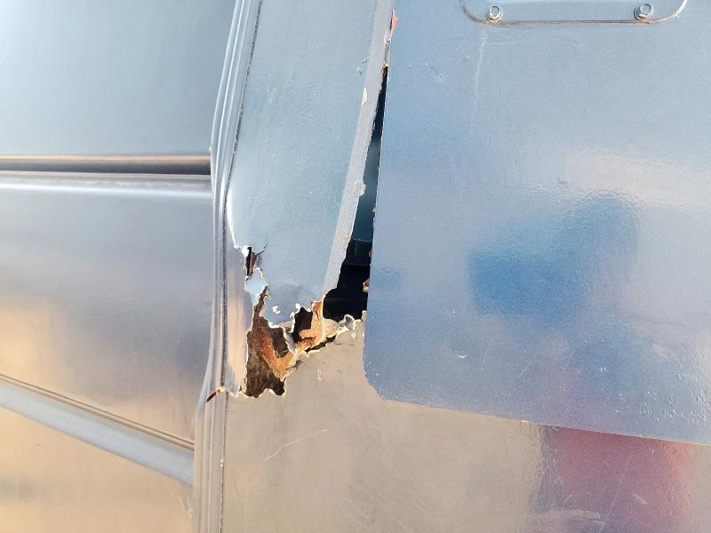 2001 RM8X 2 HORSE TRAILER #3293428431