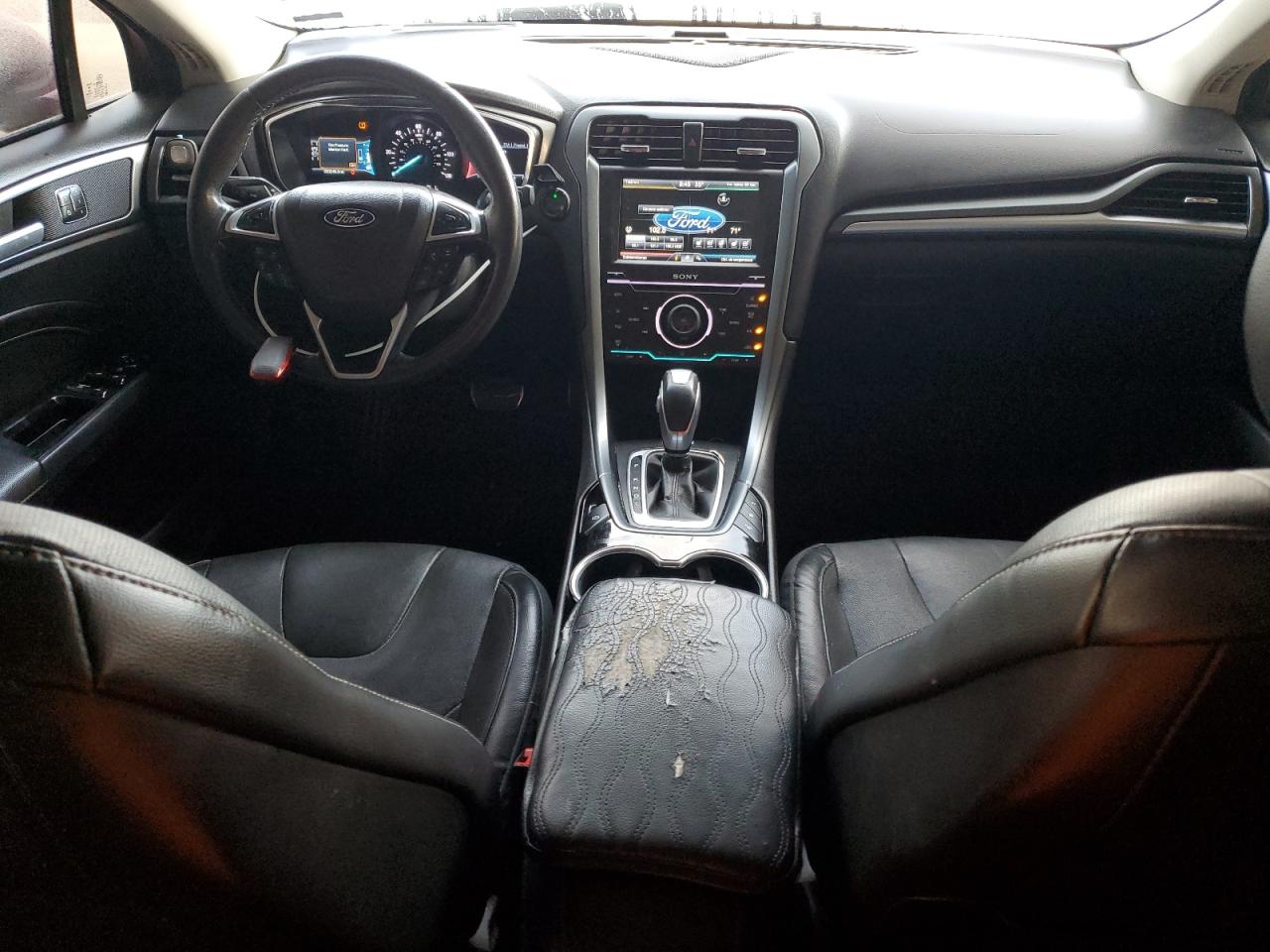 FORD FUSION TITANIUM PHEV