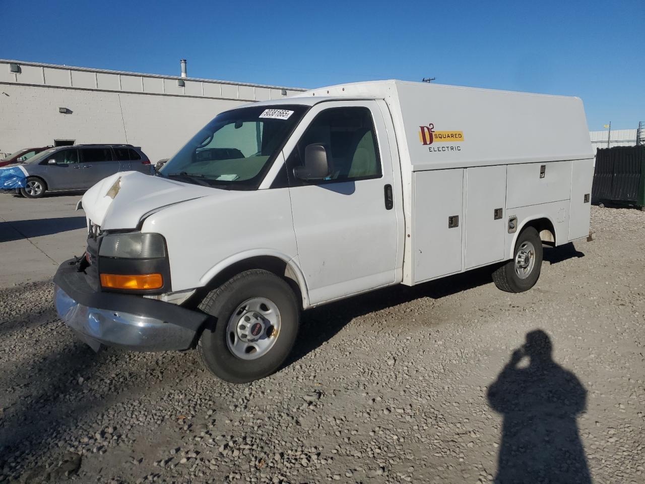 Lot #3304145492 2009 GMC SAVANA