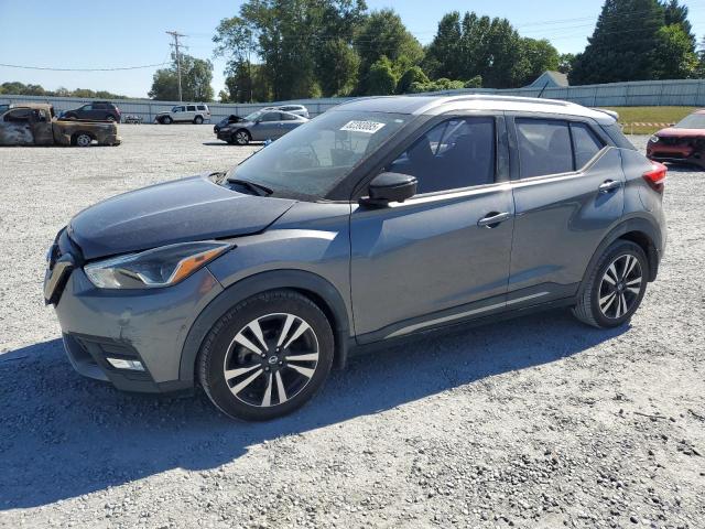 NISSAN KICKS S