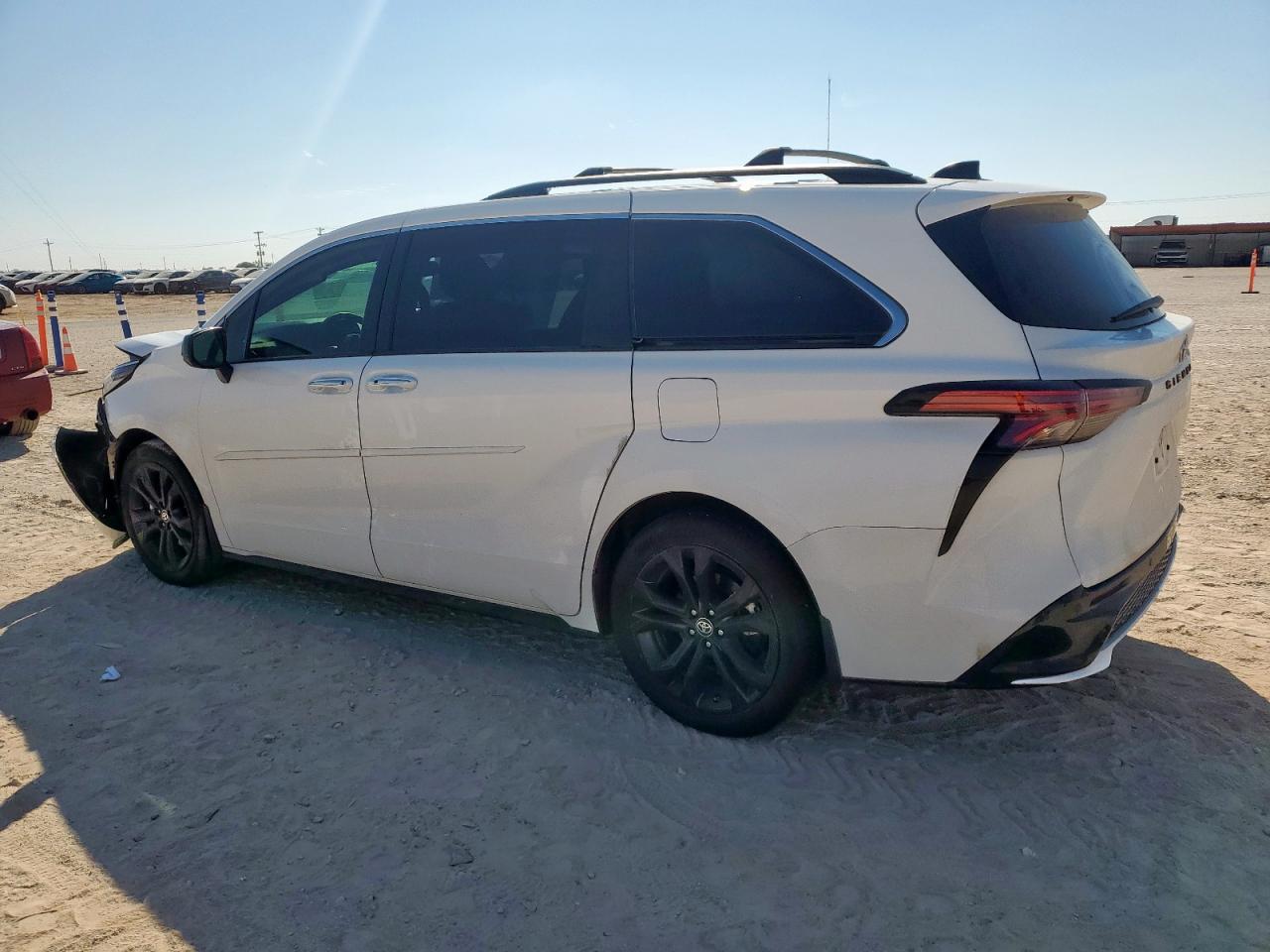 TOYOTA SIENNA XSE