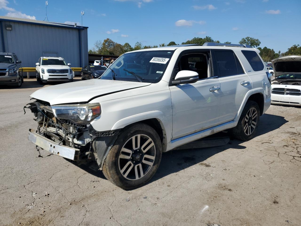 TOYOTA 4RUNNER SR5