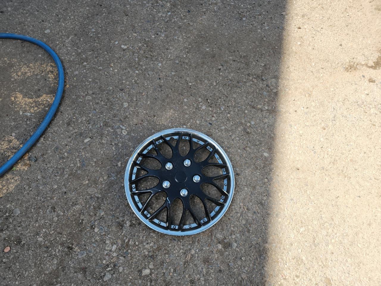 Lot #3277340357 2004 TOYOTA SCION XB