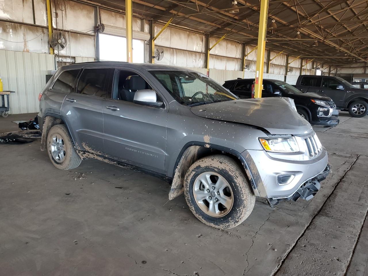 JEEP GRAND CHEROKEE LAREDO