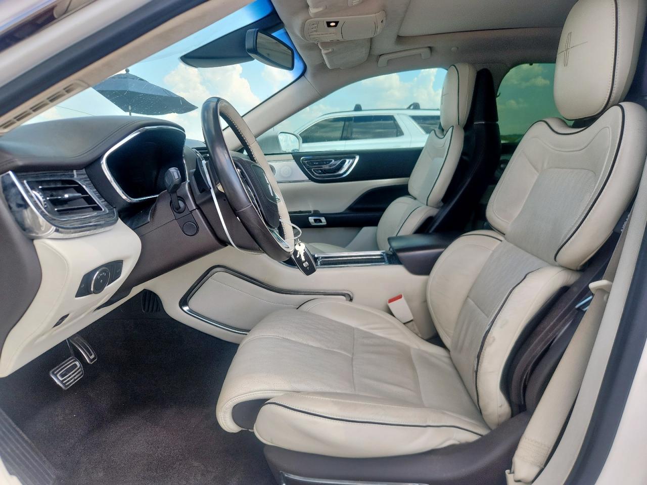 LINCOLN CONTINENTAL BLACK LABEL