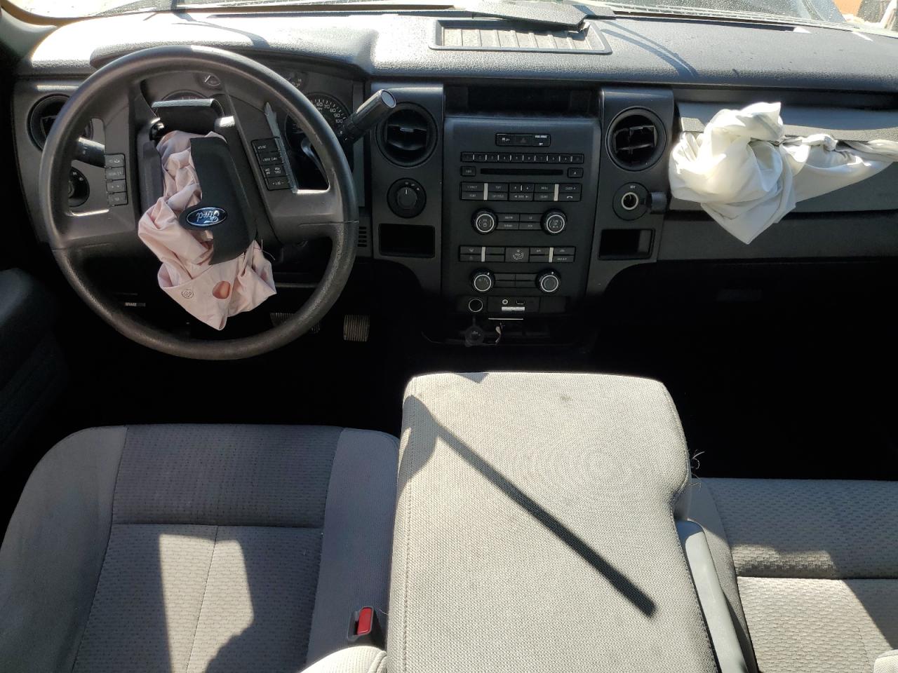 FORD F-150 SUPER CAB