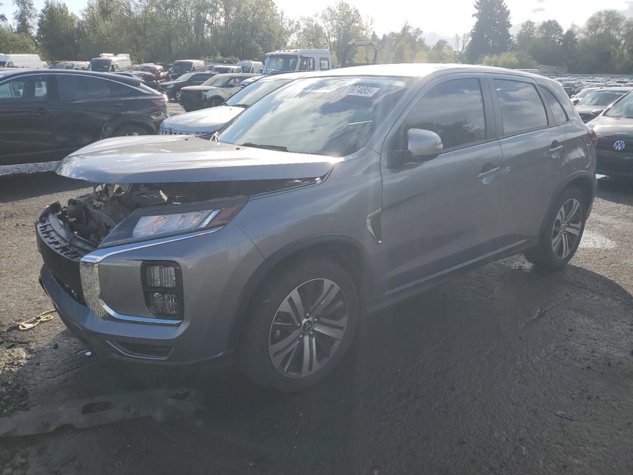 MITSUBISHI OUTLANDER ES