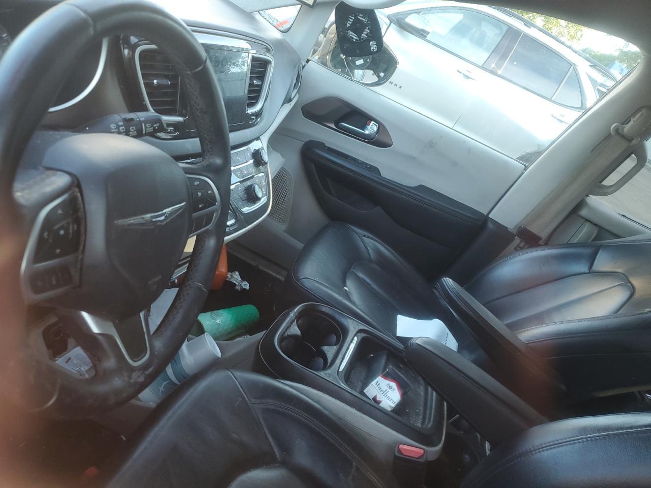 CHRYSLER PACIFICA TOURING L