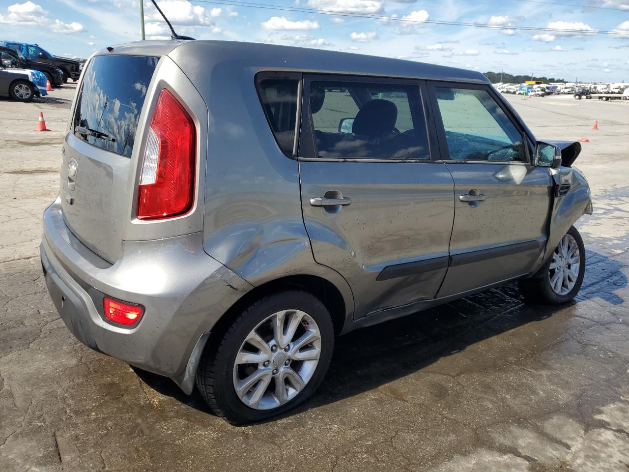 KIA SOUL +