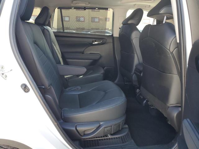 2023 TOYOTA HIGHLANDER - 5TDKARAH8PS518475