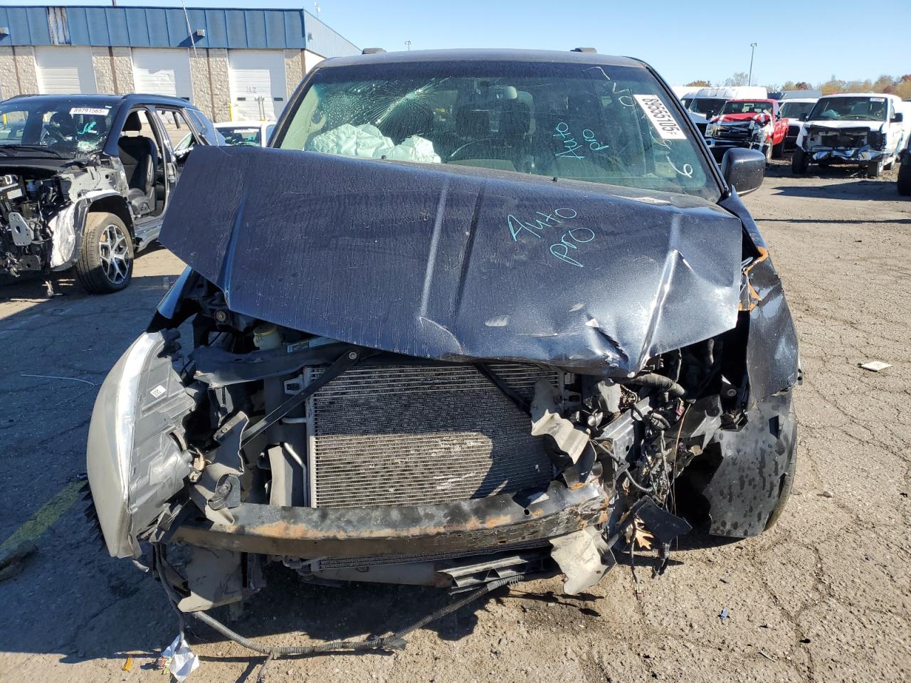 CHRYSLER TOWN & COUNTRY TOURING