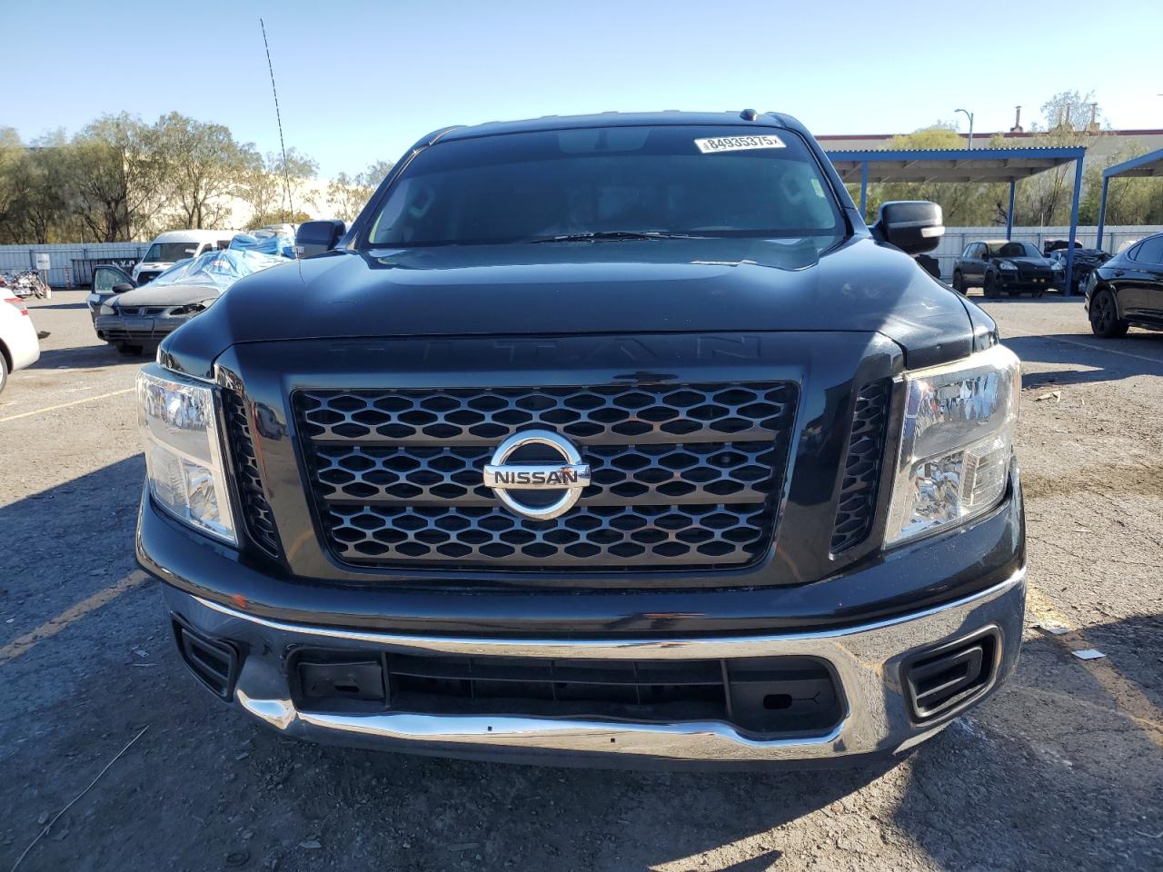 NISSAN TITAN S