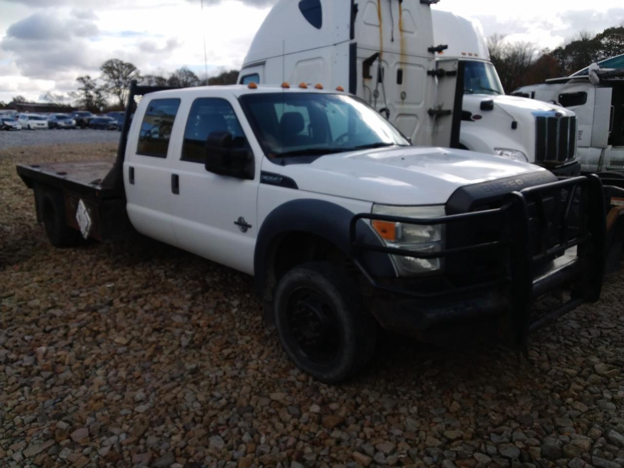 FORD F-550 SUPER DUTY