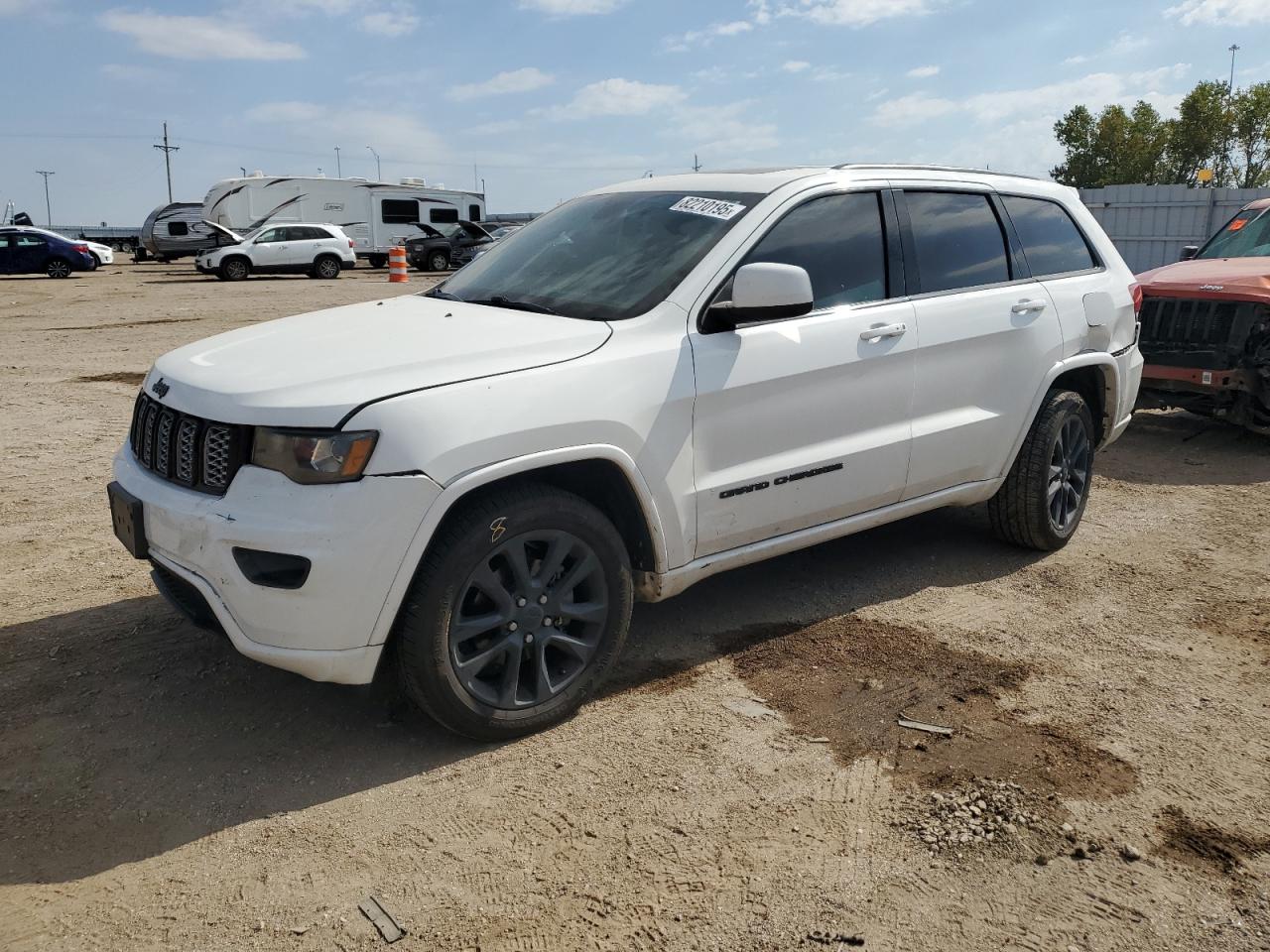 JEEP GRAND CHEROKEE LAREDO