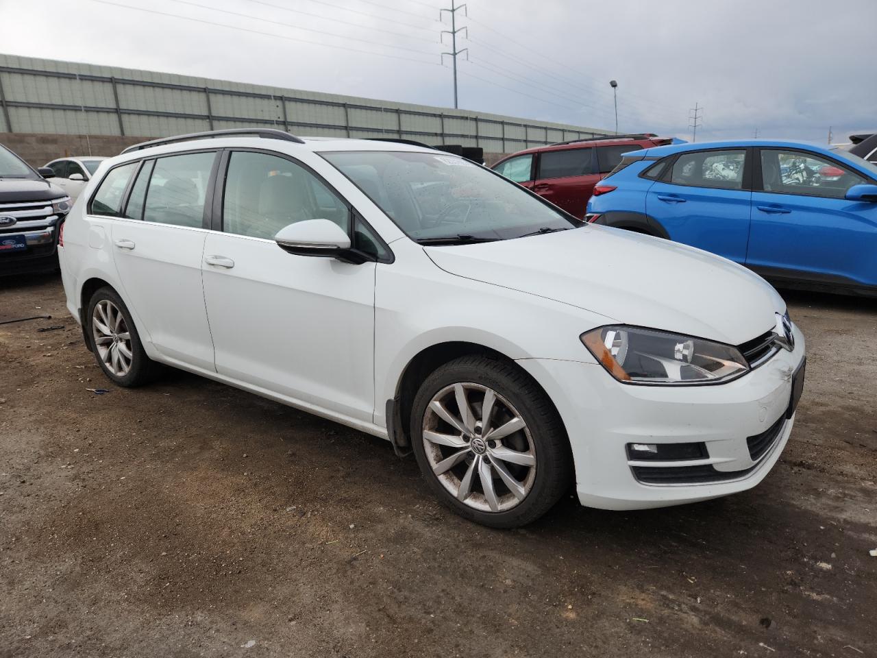 VOLKSWAGEN GOLF SPORTSVAN S