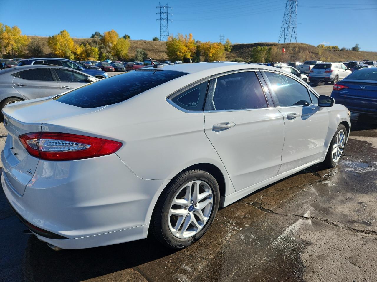 FORD FUSION SE
