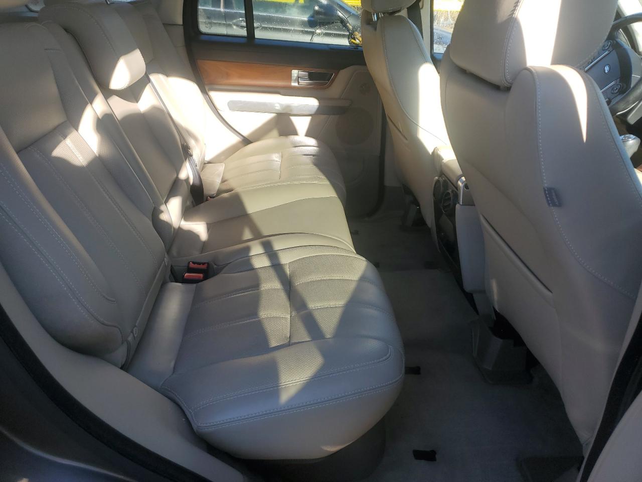 LAND ROVER RANGE ROVER HSE LUXURY