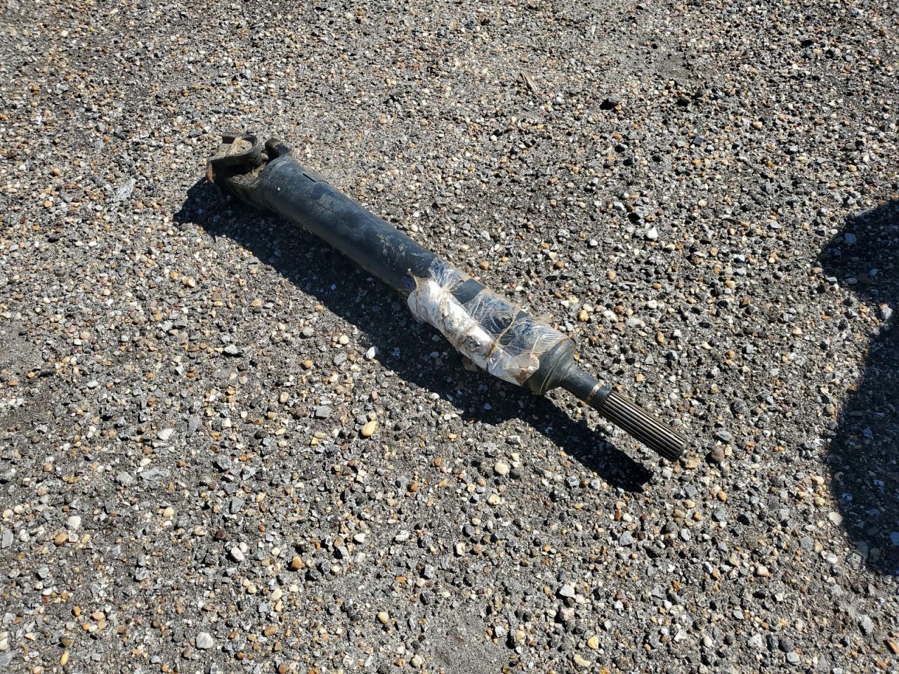 Lot #3270031367 2022 ISUZU NQR