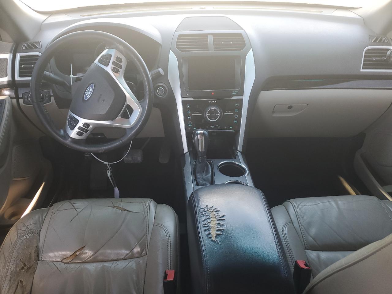 FORD EXPLORER LIMITED