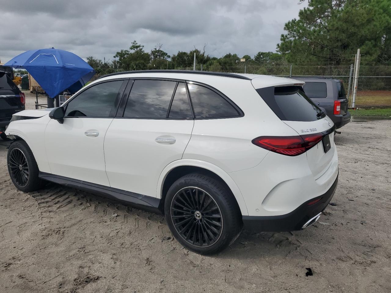 MERCEDES-BENZ GLC-CLASS 300