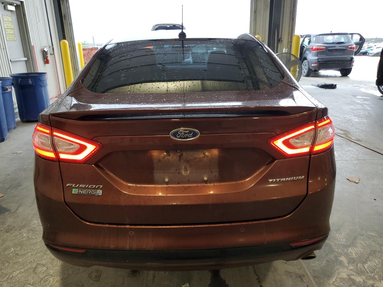 FORD FUSION TITANIUM PHEV