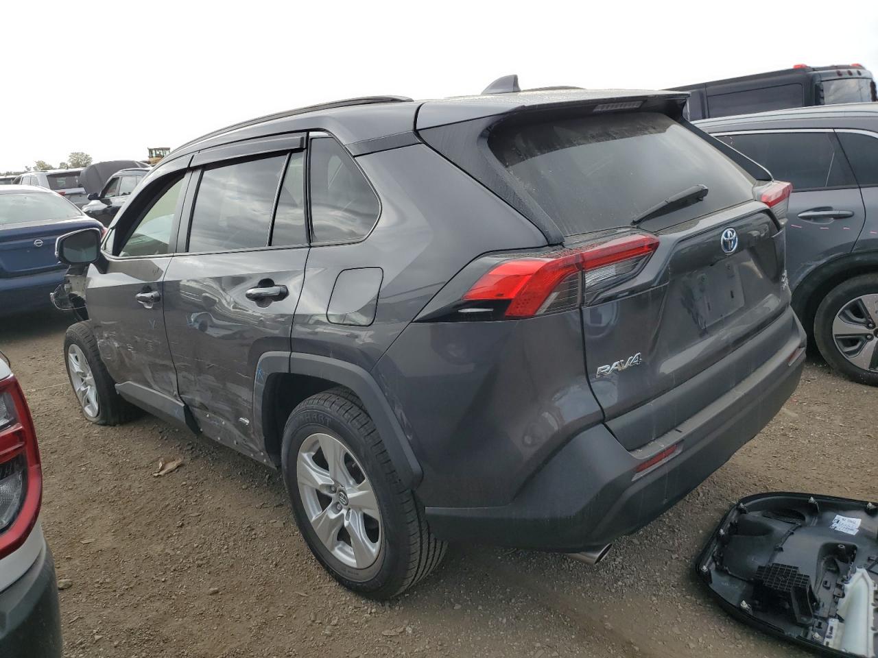 TOYOTA RAV4 XLE