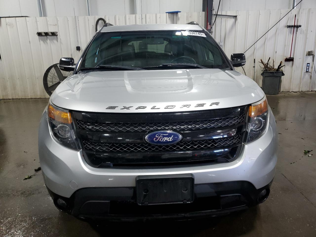 FORD EXPLORER SPORT