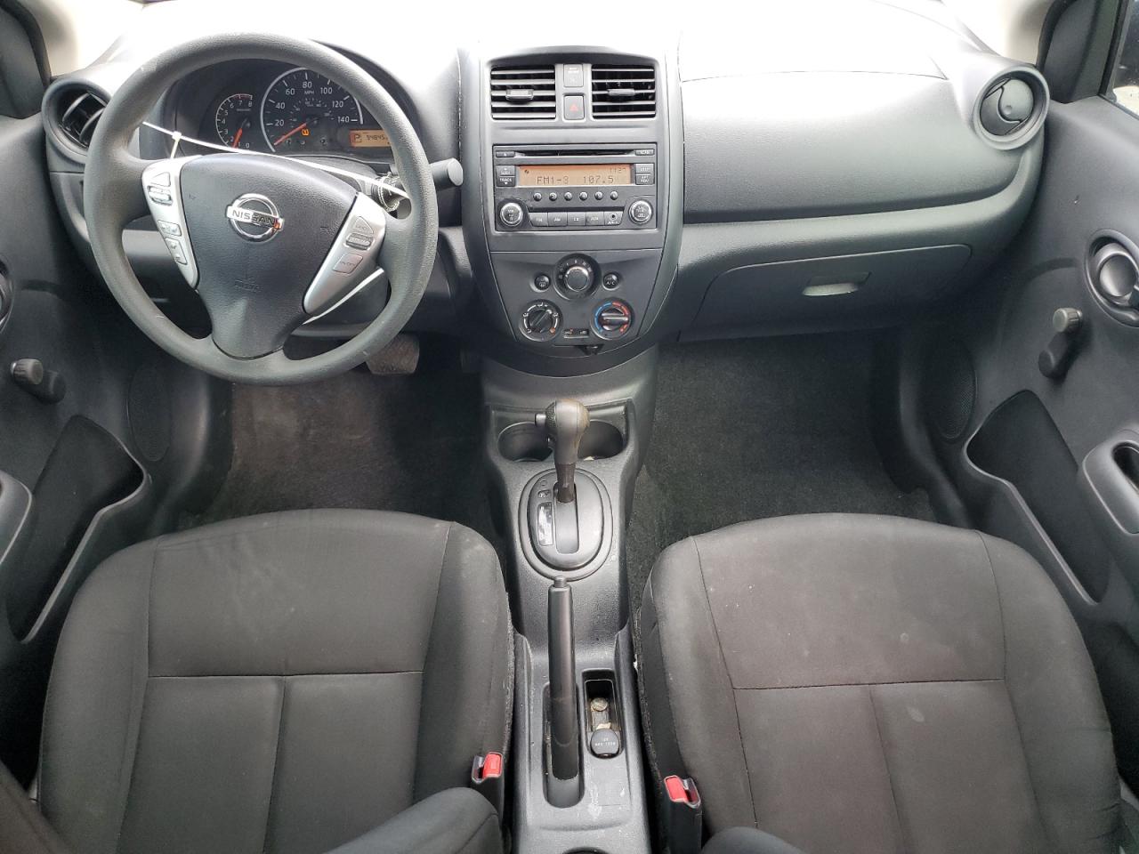 NISSAN VERSA S