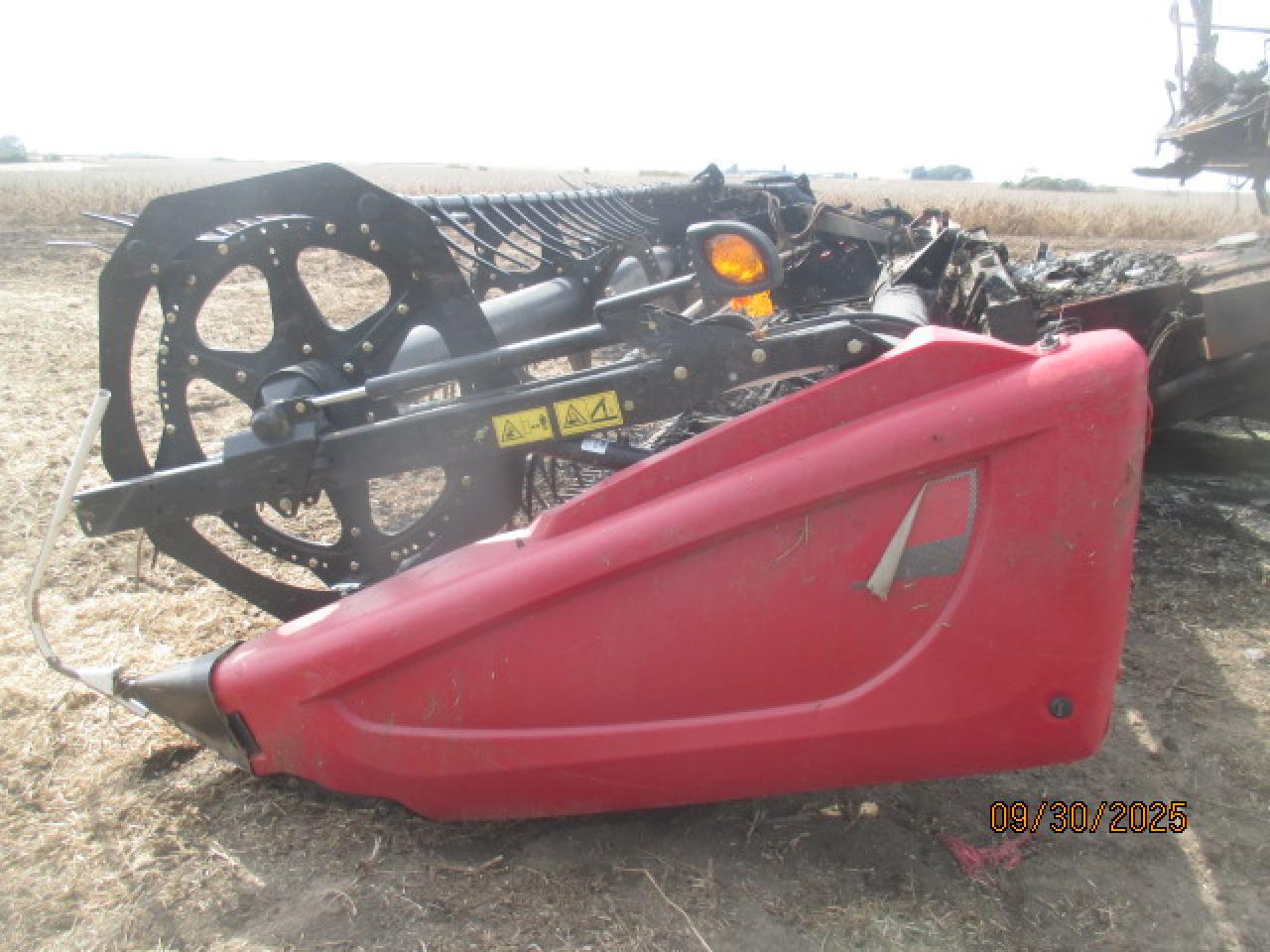 Lot #3271615361 2014 MACD COMBINEHEA