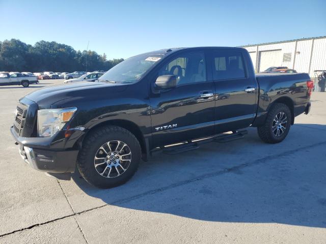 NISSAN TITAN SV