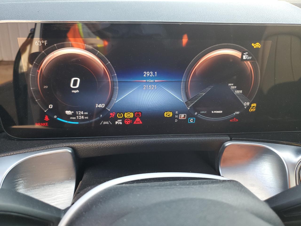 MERCEDES-BENZ EQB 300 4MATIC