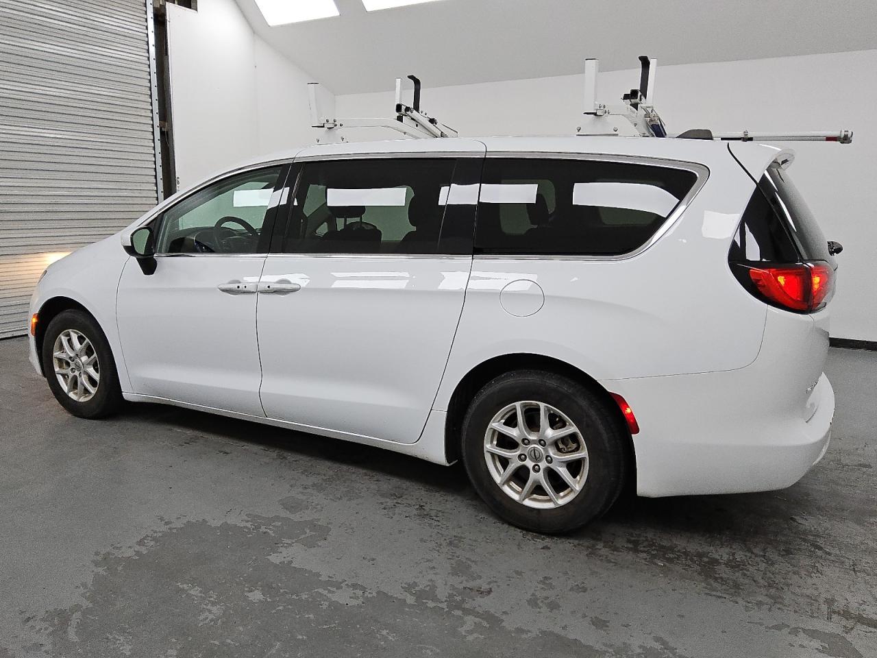 Lot #3316815428 2022 CHRYSLER VOYAGER LX