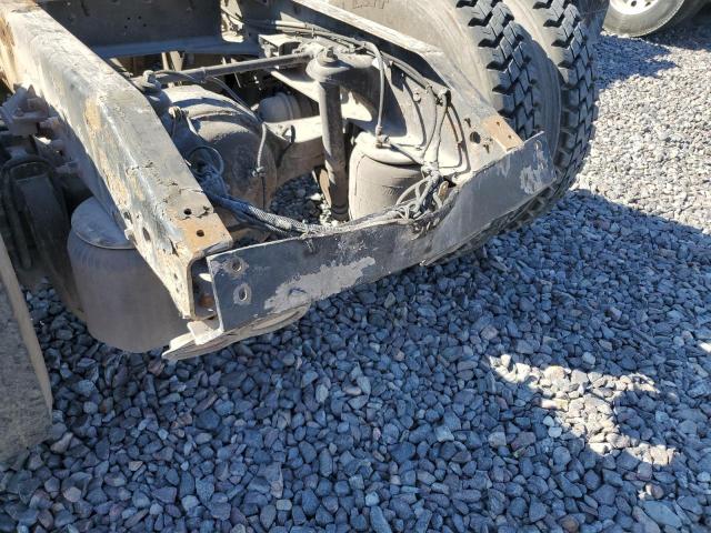 2015 PETERBILT TRACTOR 579 #3273977784