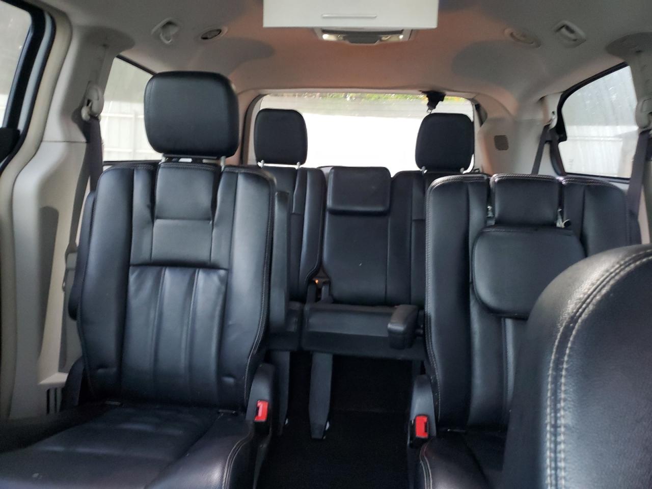 CHRYSLER TOWN & COUNTRY TOURING