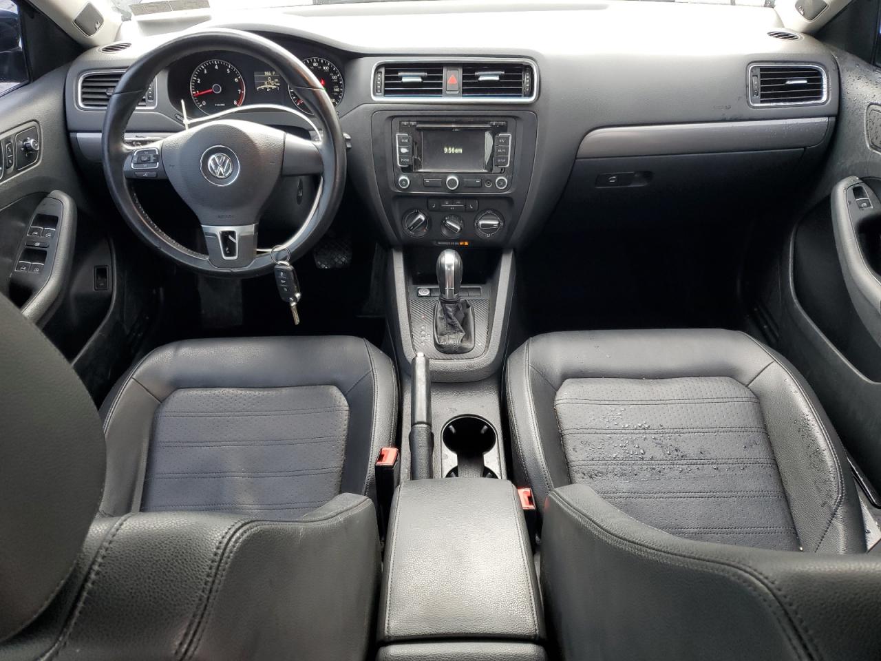 VOLKSWAGEN JETTA SEL