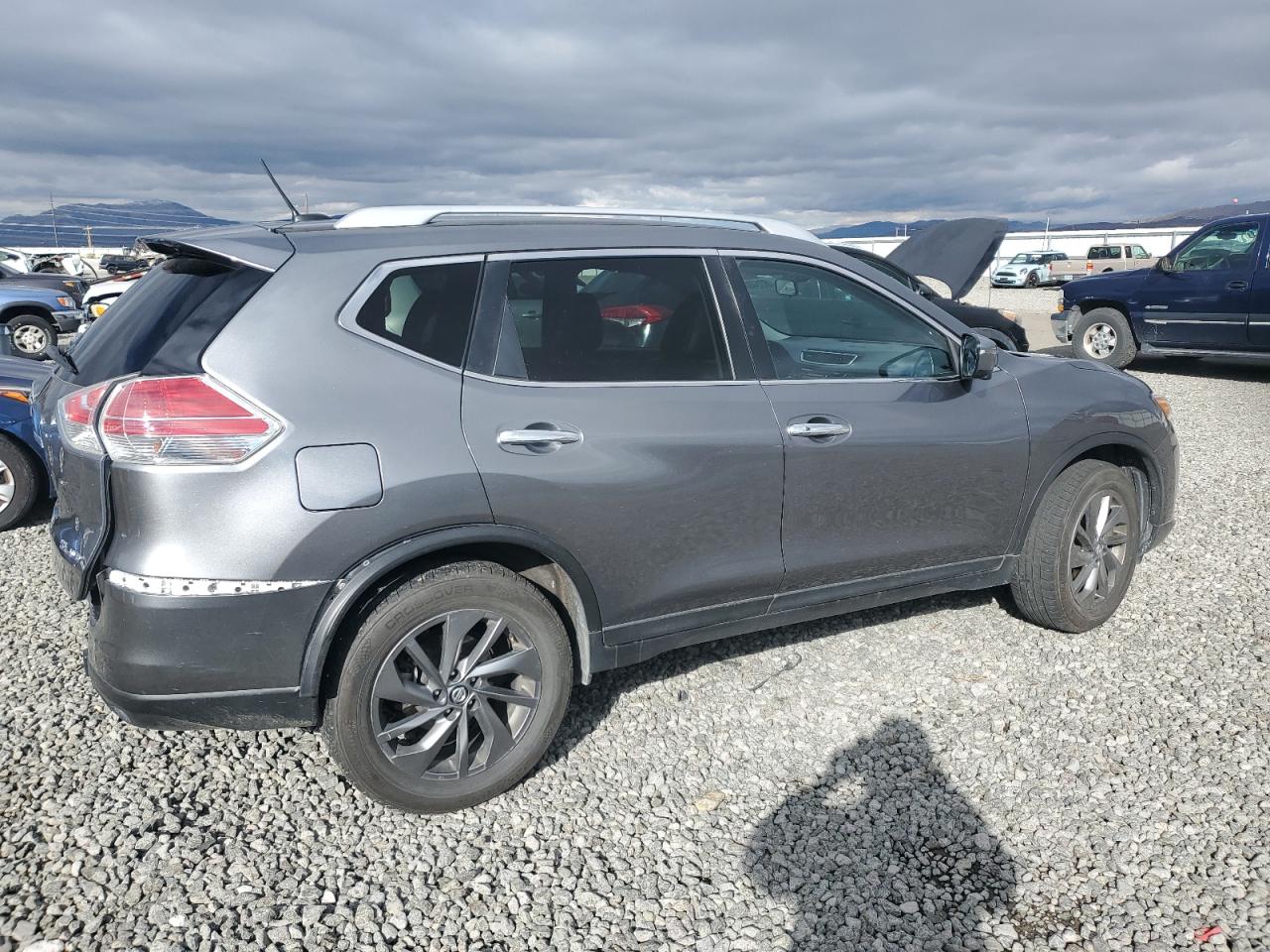 NISSAN ROGUE S