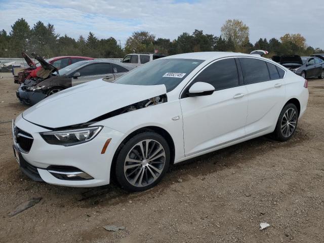 2018 BUICK REGAL ESSE W04GP6SX5J1124780