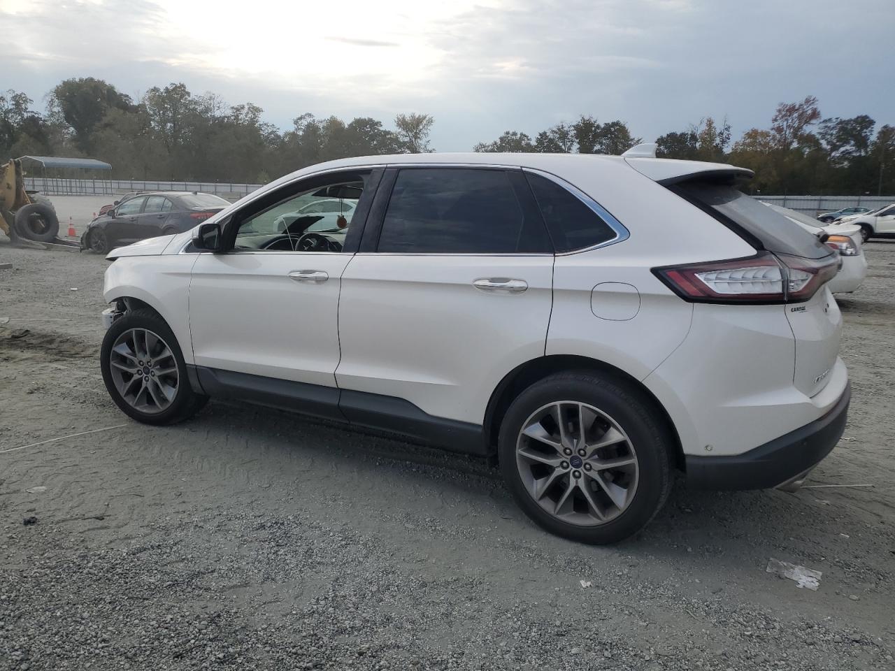 FORD EDGE TITANIUM