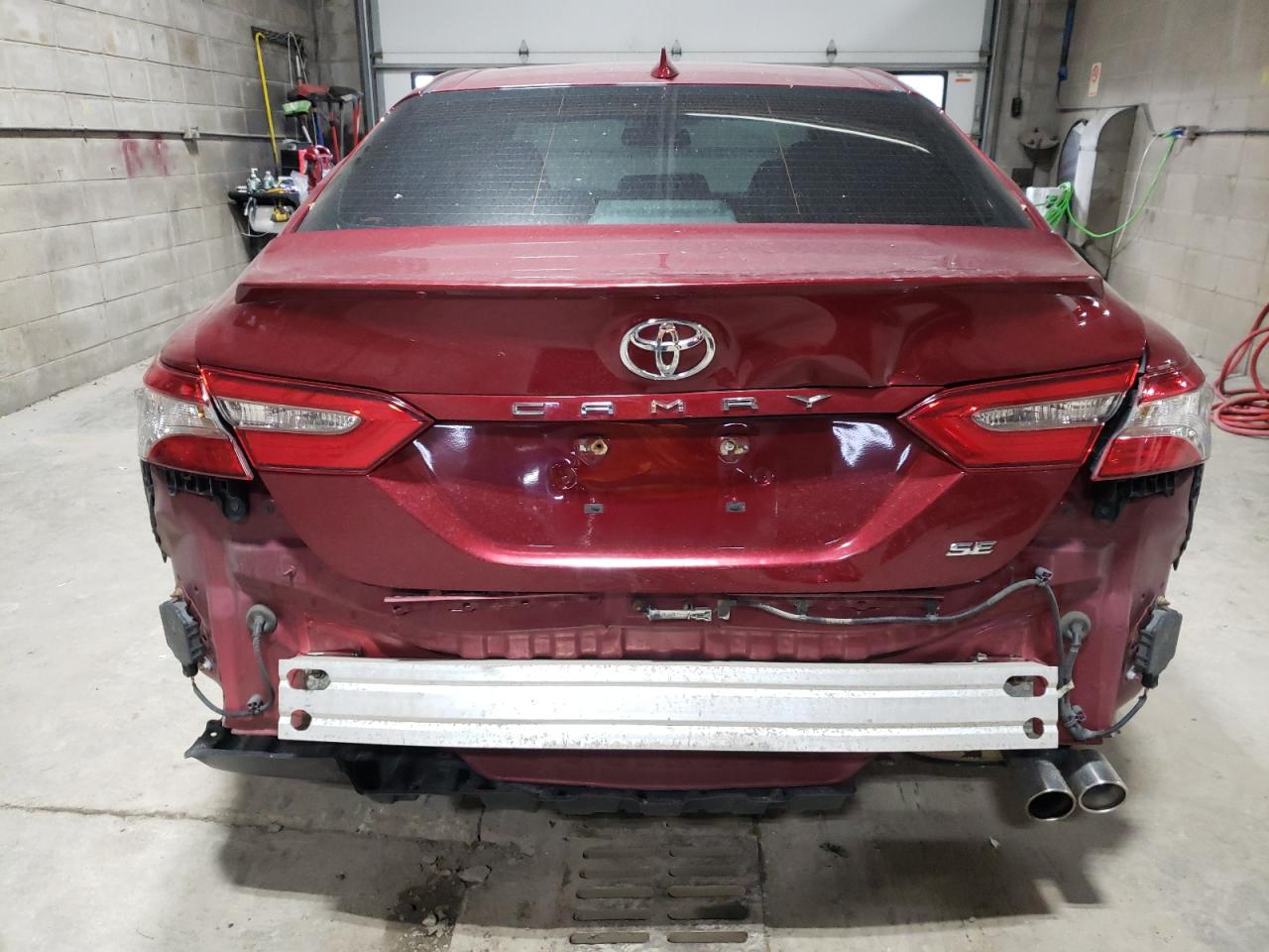 TOYOTA CAMRY L