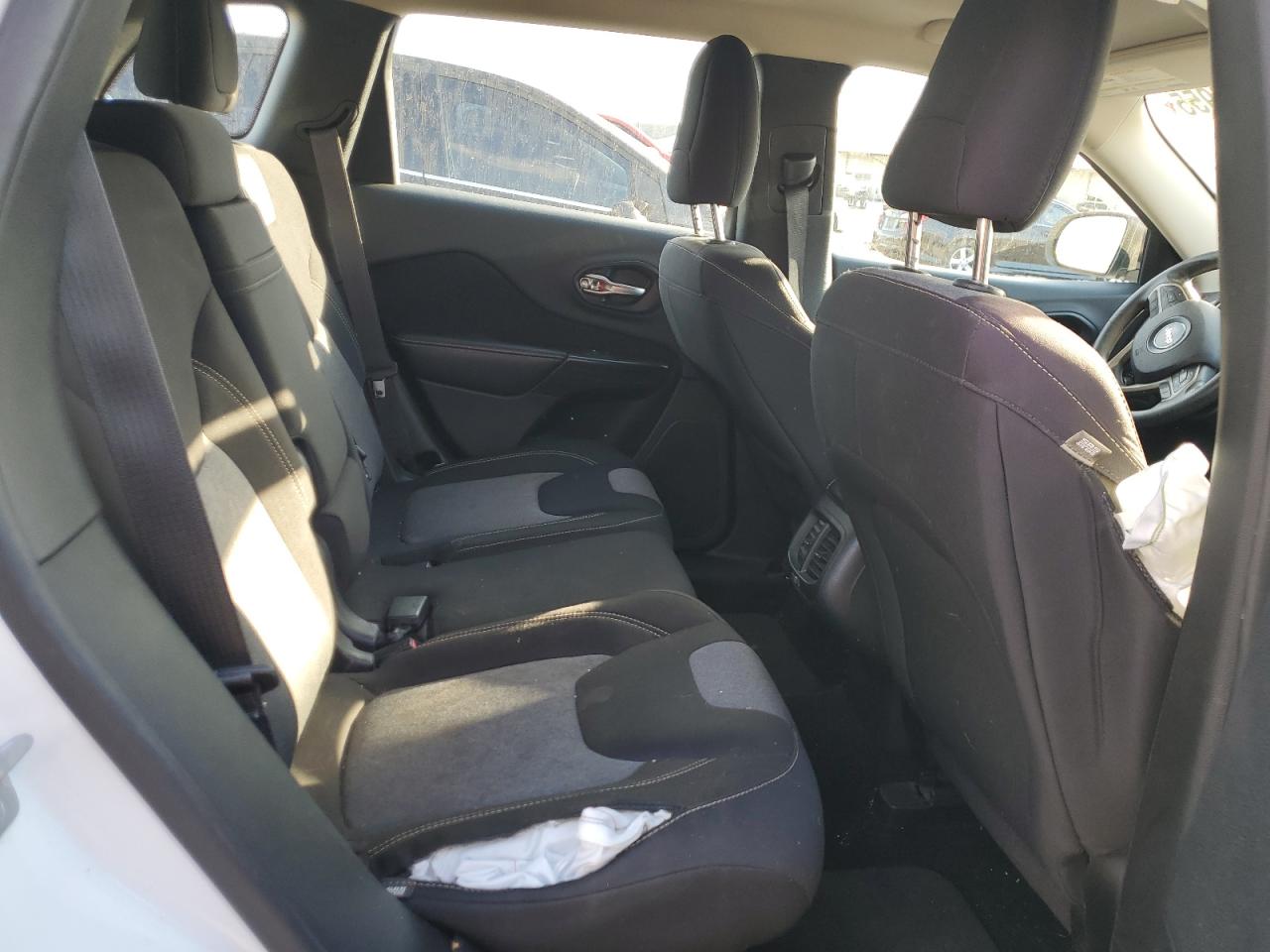 JEEP GRAND CHEROKEE SPORT