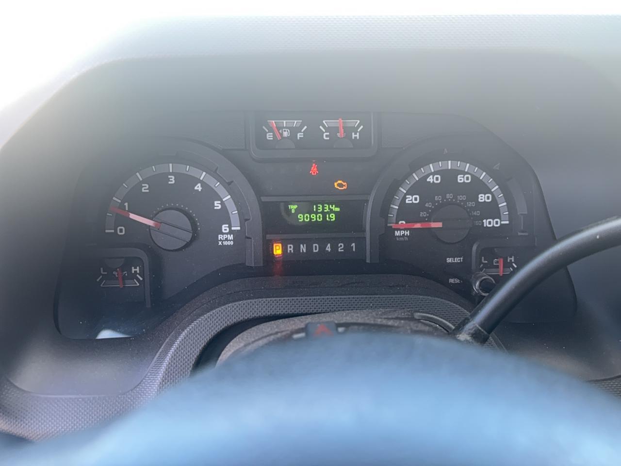 FORD ECONOLINE E450 SUPER DUTY CUTAWAY VAN